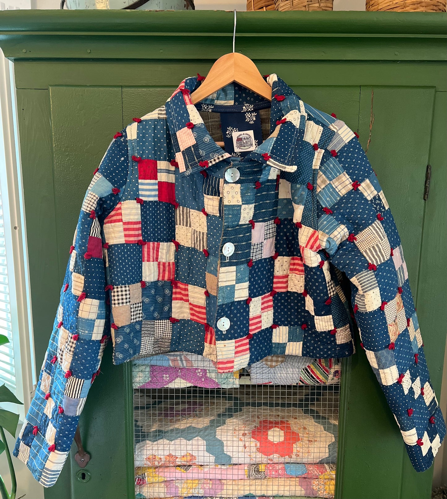Cropped Carmens Block Jacket with Removable Collar