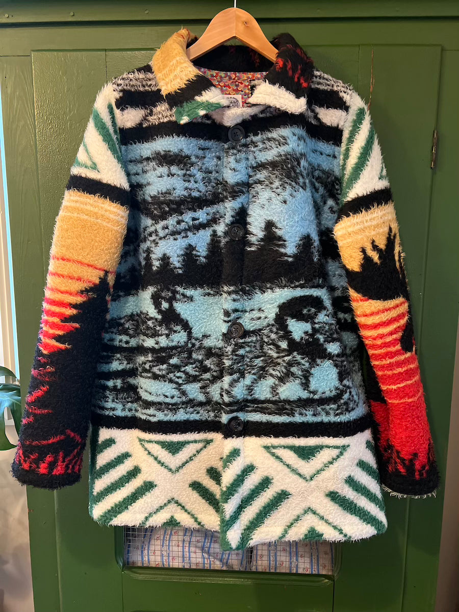 Duck and Moose Blanket Coat with removable collar