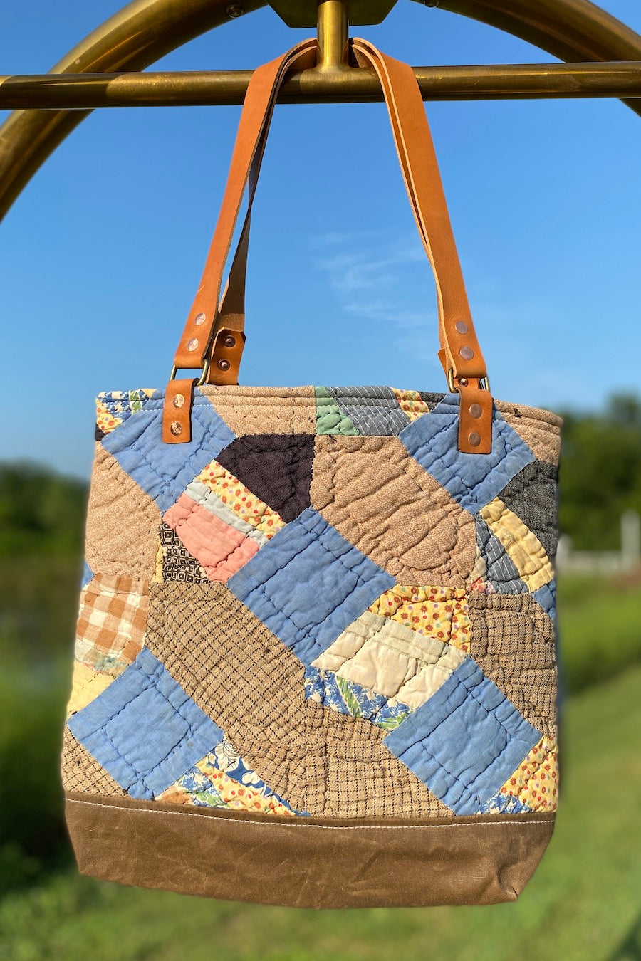 Church Windows Quilt Bag (Small)