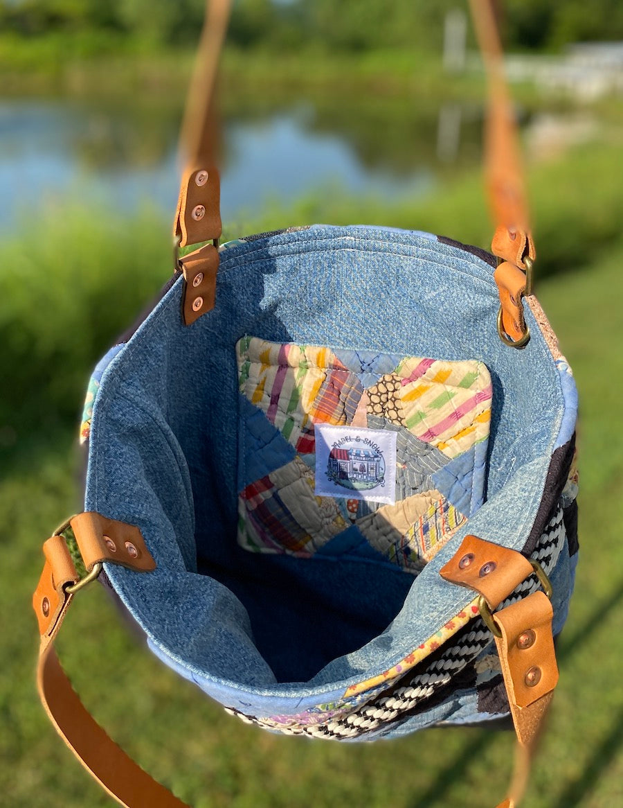 Church Windows Quilt Bag (Small)