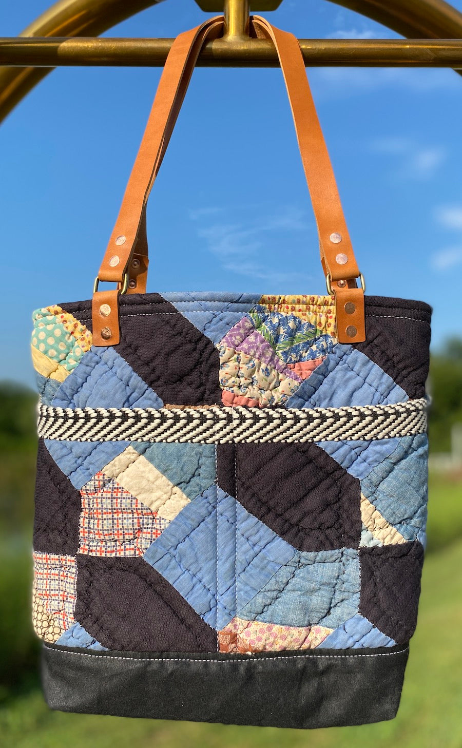Church Windows Quilt Bag (Small)