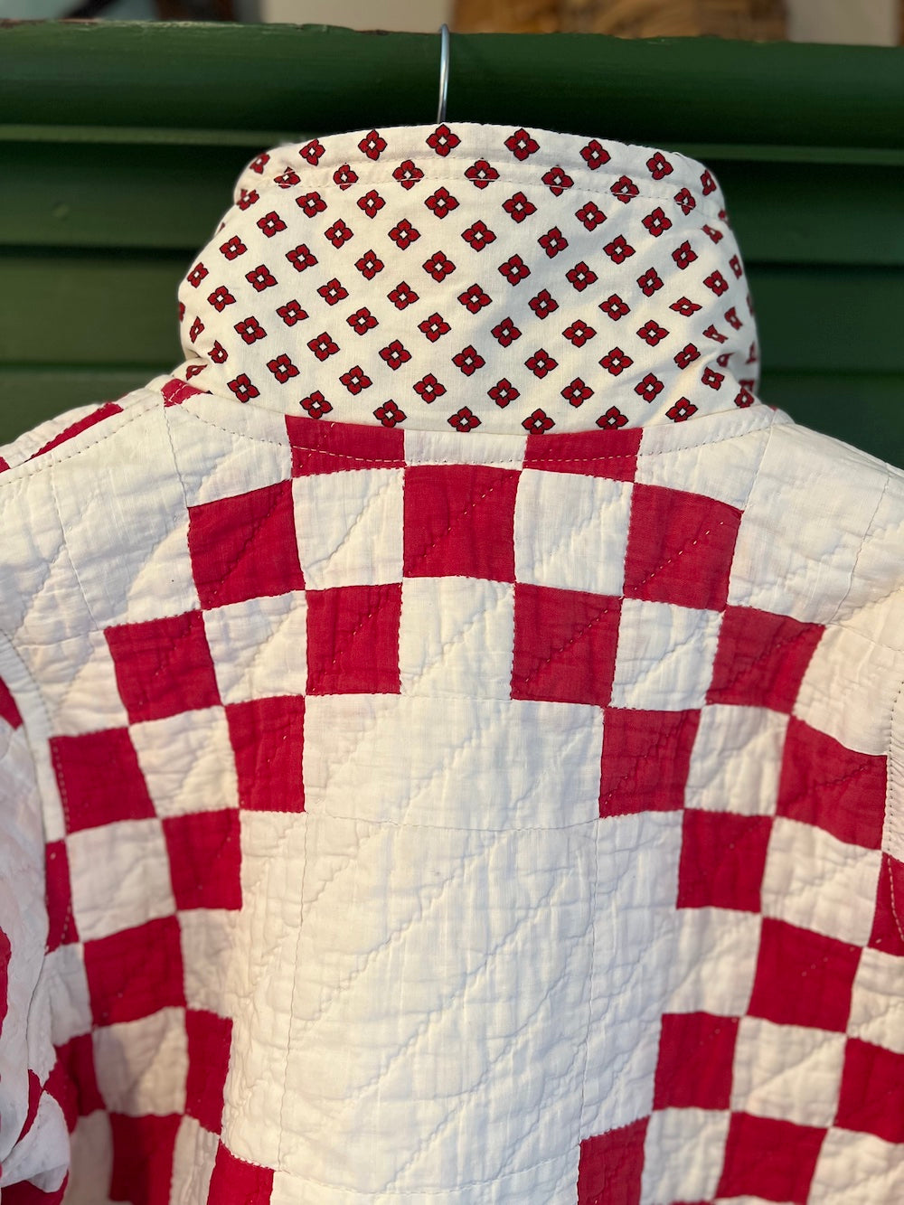 Red and White Irish Chain Cropped Jacket with Removable Collar