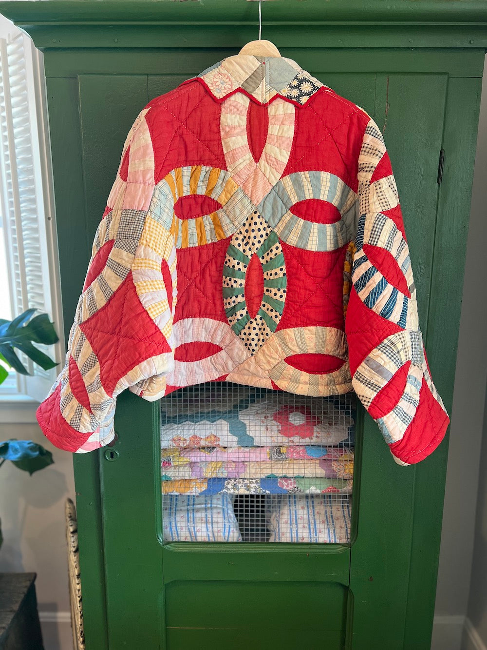 Red Double Wedding Ring Hummingbird Jacket