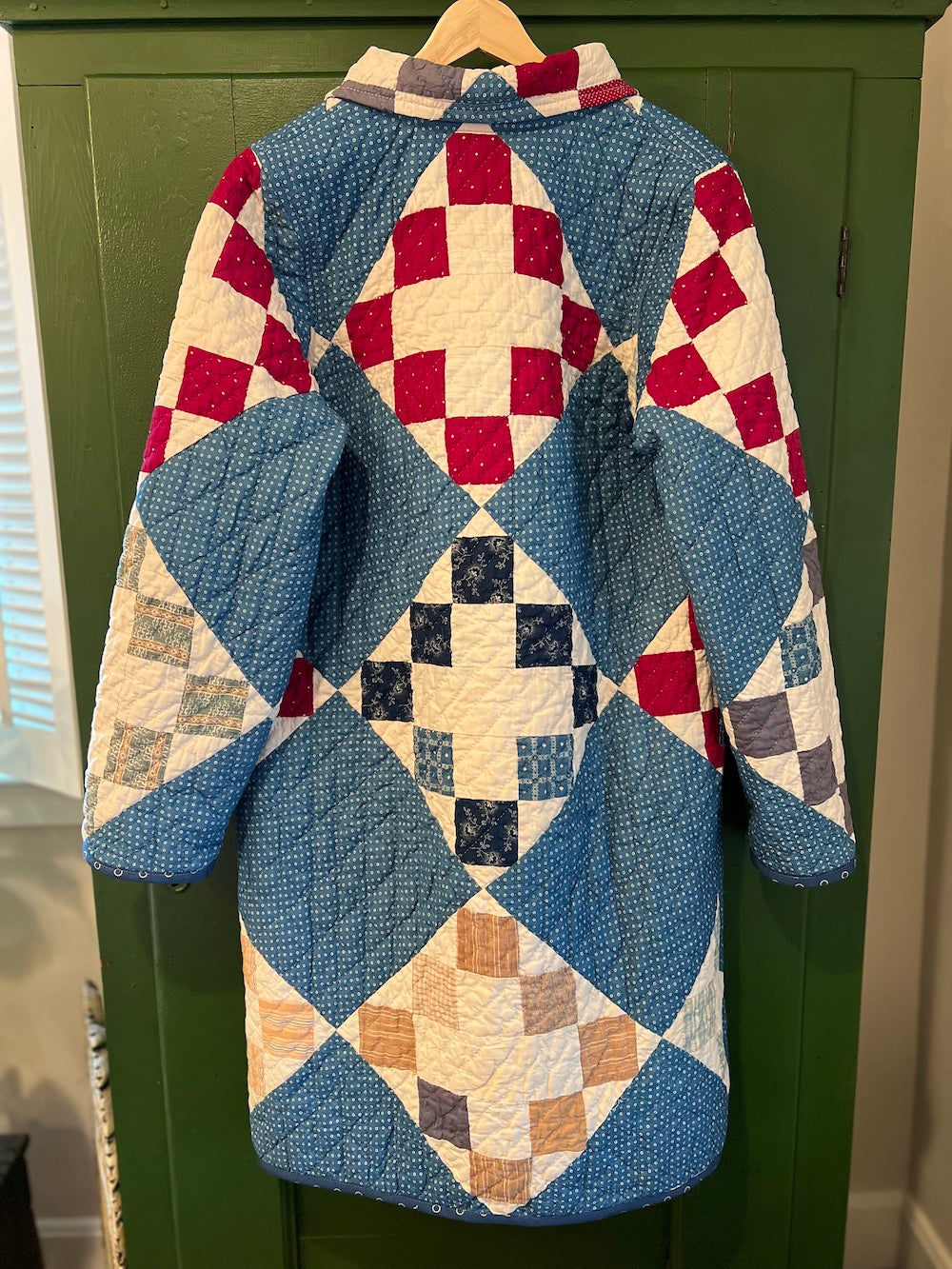 Arbor Window Long Coat with Removable collar