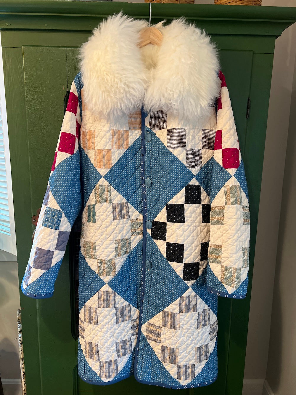 Arbor Window Long Coat with Removable collar