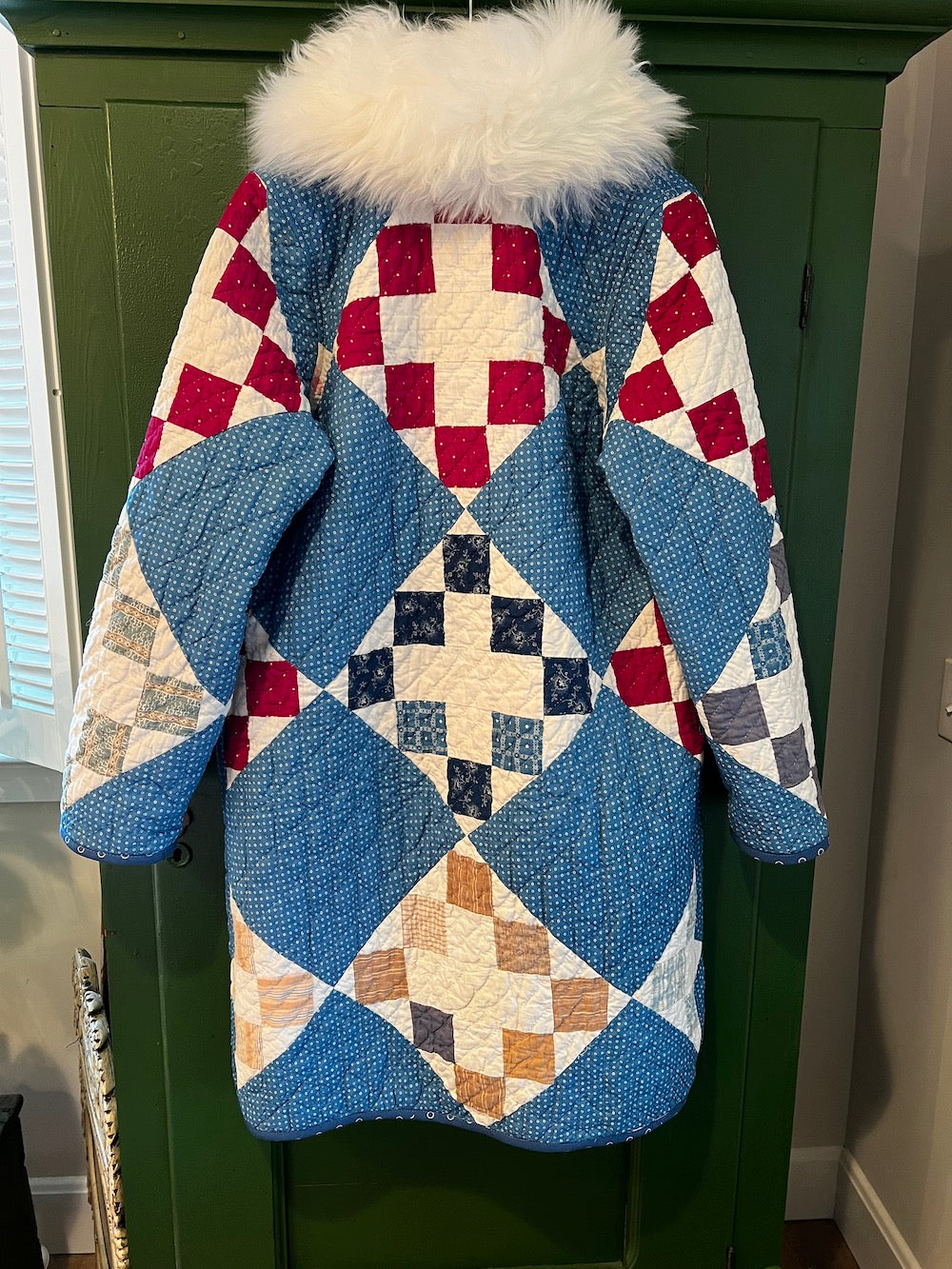 Arbor Window Long Coat with Removable collar