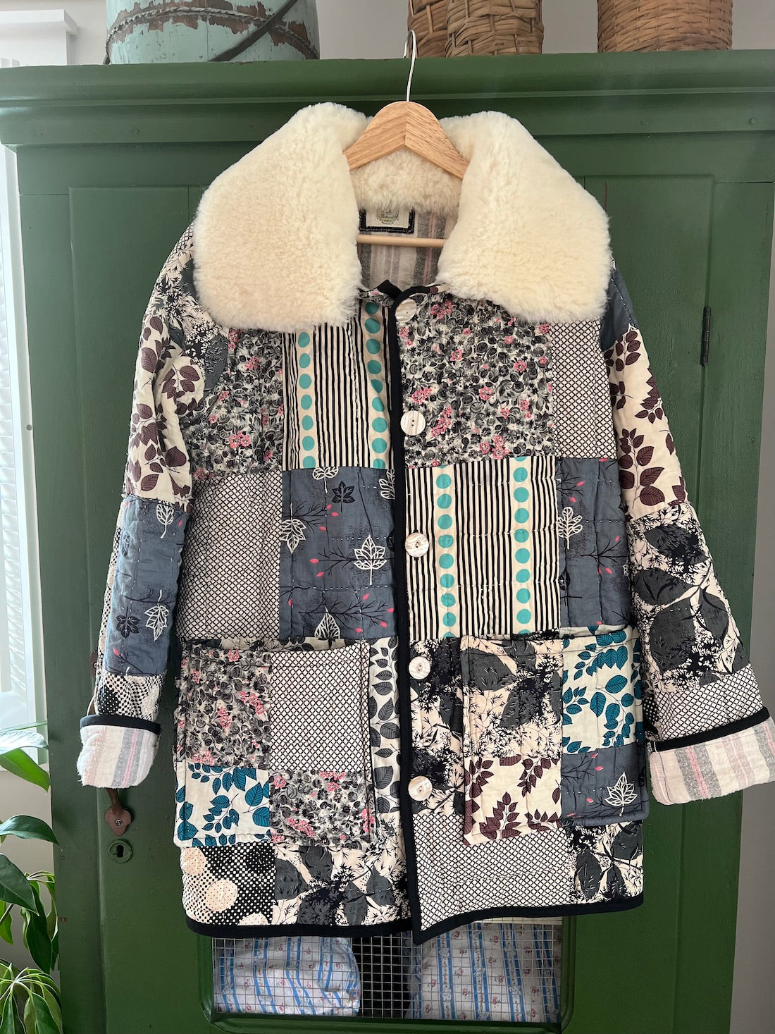 **CUSTOM COAT DEPOSIT ONLY**.