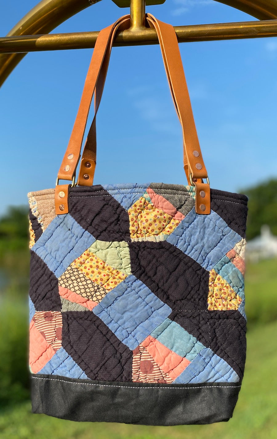 Church Windows Quilt Bag (Small)