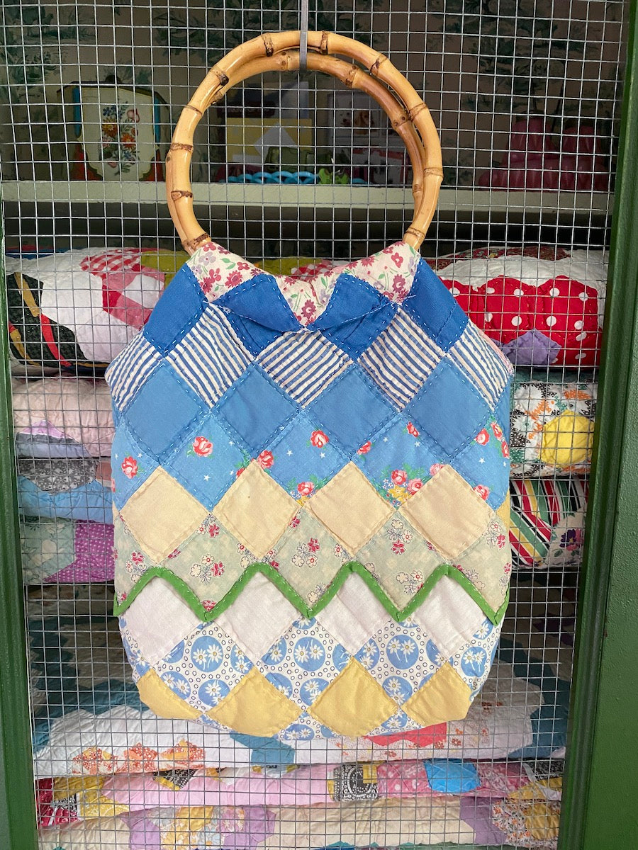 Another Trip Around The World Handmade Quilt Handbag/Purse