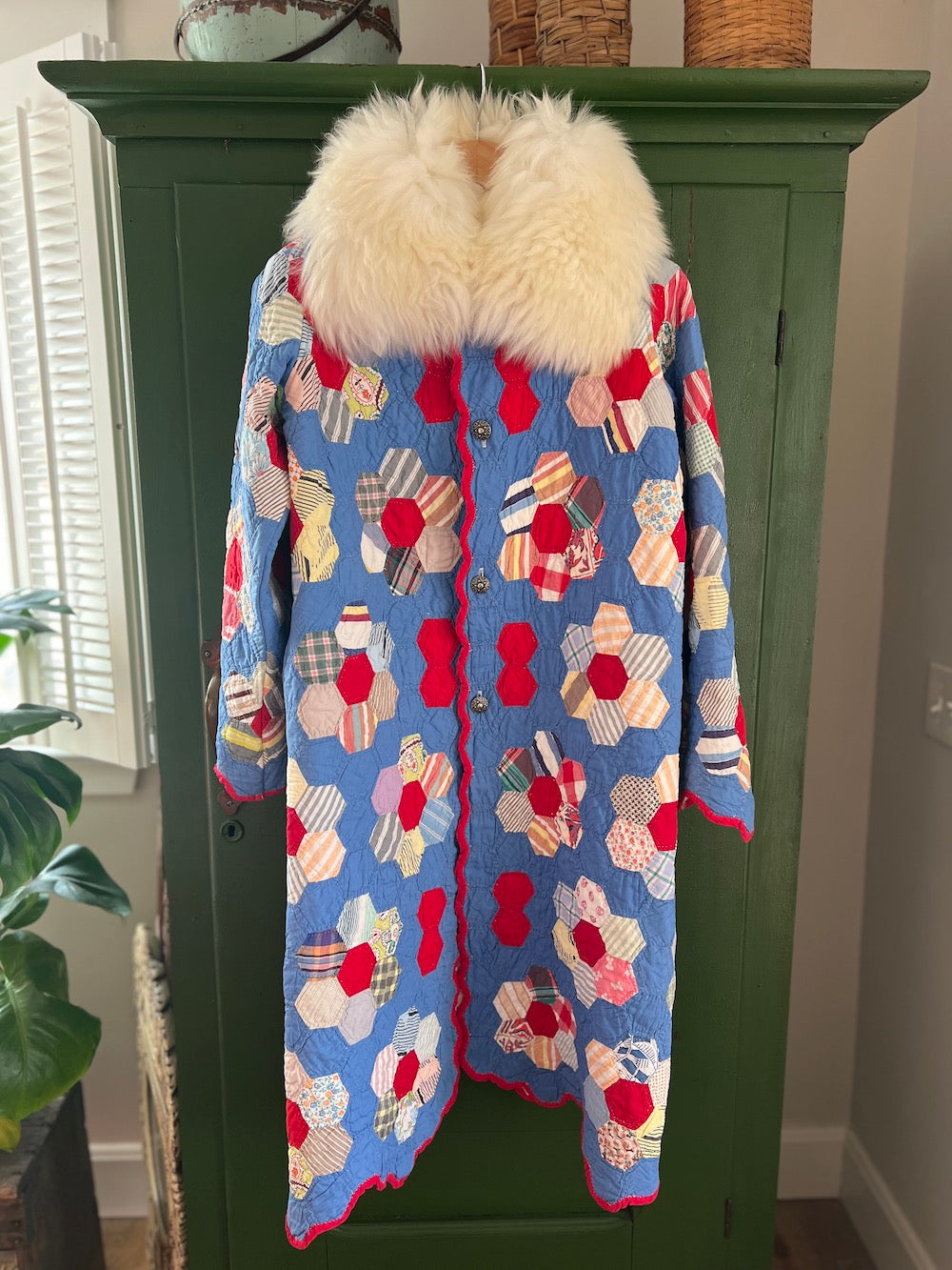Grandmothers Flower Garden Long Coat with Removable Collar