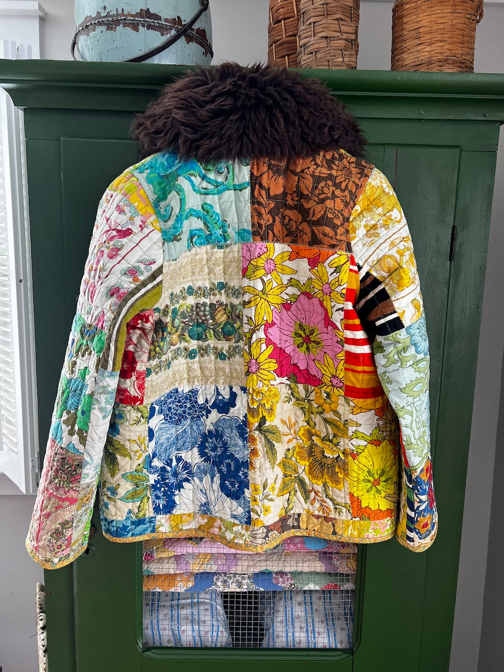 Vintage Funky Flower Coat with Removable Collar