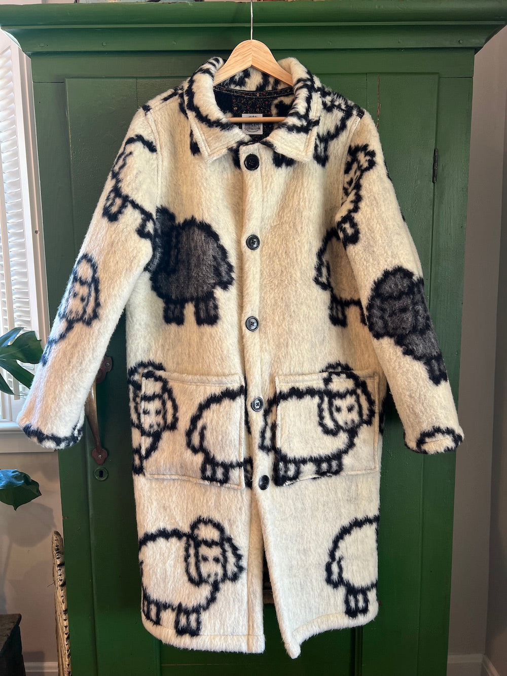Sheep Blanket Coat With Removable Collar